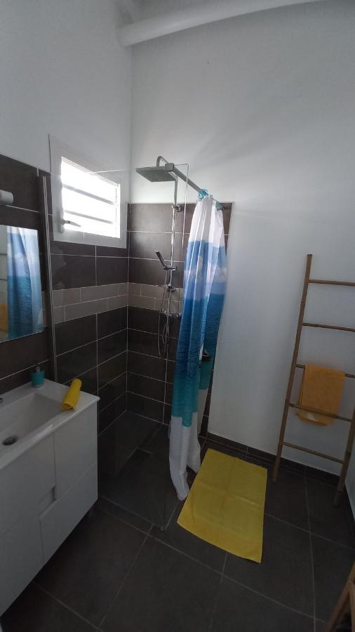 Villa Lovado Avec Jacuzzi Saint-Francois  Ngoại thất bức ảnh